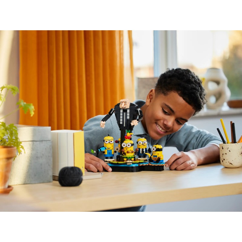 LEGO Moi, Moche et Méchant  75582 - Gru et les Minions en briques