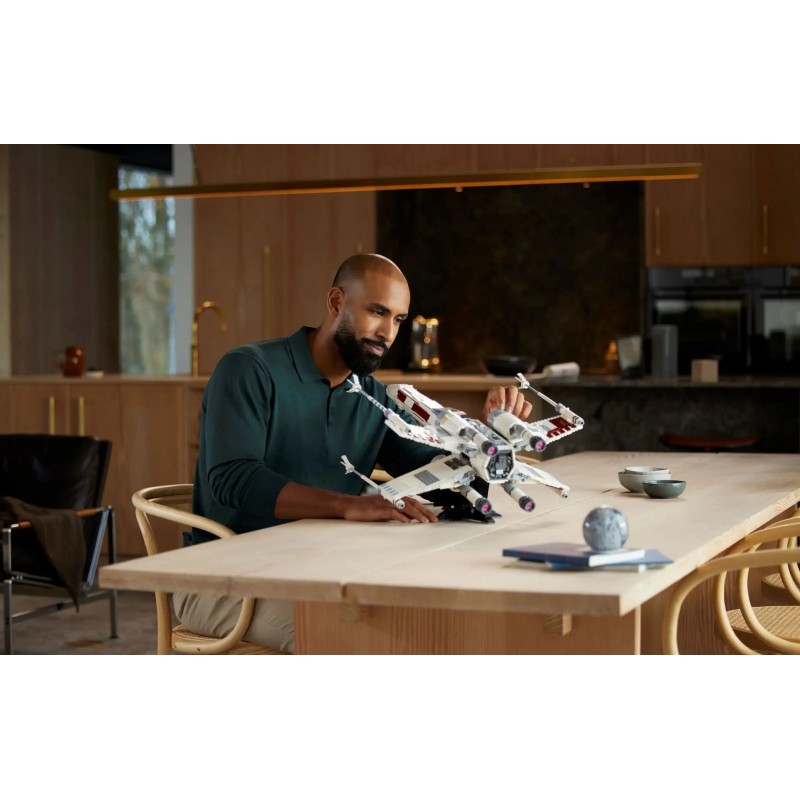 LEGO Star Wars 75355 - Le Chasseur X-Wing UCS