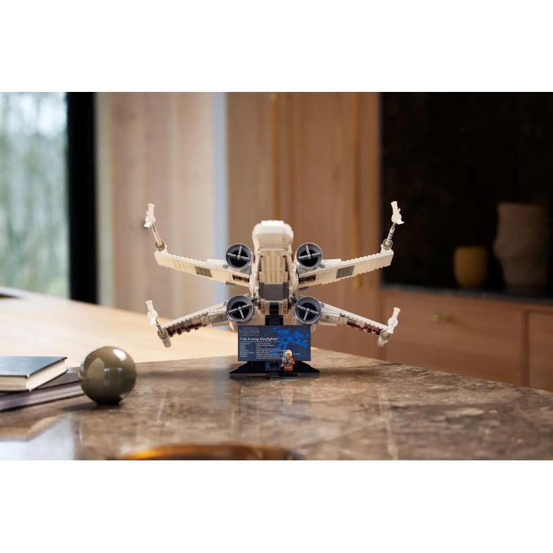 LEGO Star Wars 75355 - Le Chasseur X-Wing UCS