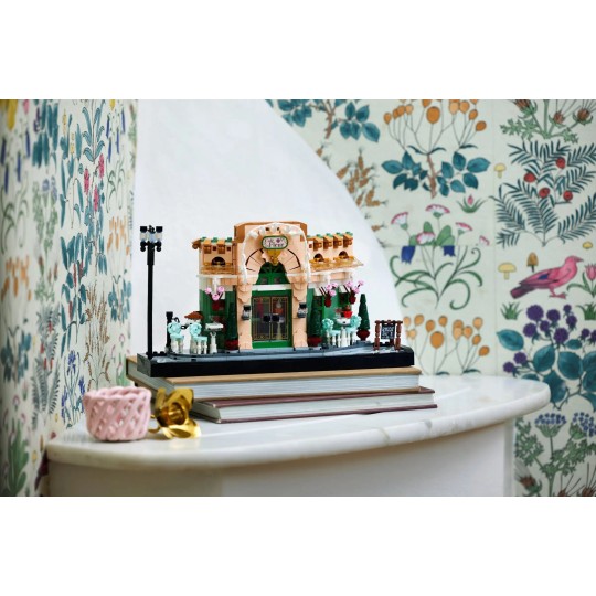 Lego ICONS 10362 - Le café français