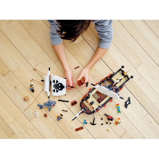 Lego Creator 31109 - Le bateau pirate