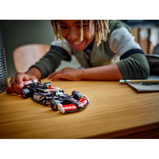 LEGO Speed Champions 77250 : Voiture F1 MoneyGram Haas Team VF-24