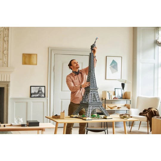 LEGO Icons 10307 : La Tour Eiffel