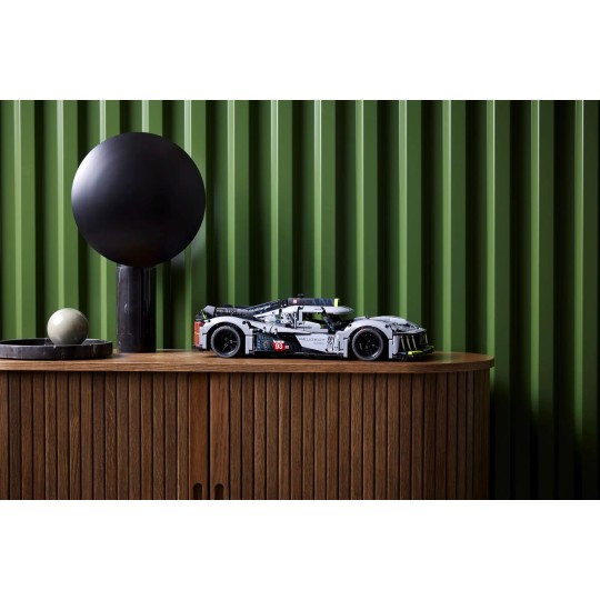 Lego Technic 42156 - Peugeot 9X8 24H Le Mans Hybrid Hypercar