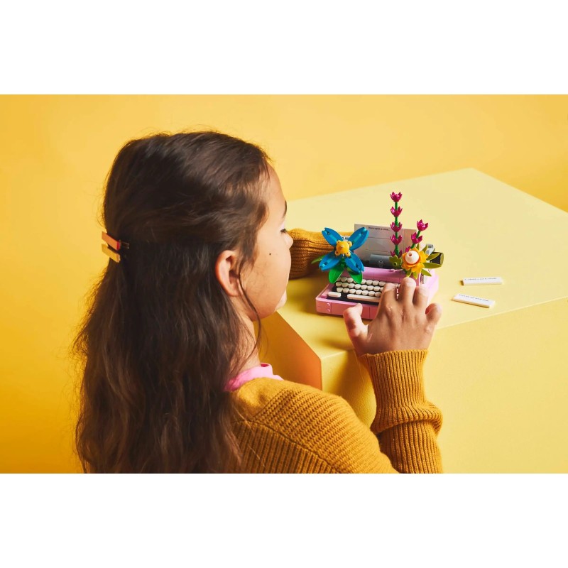 Lego Creator 31169 - La machine à écrire avec des fleurs