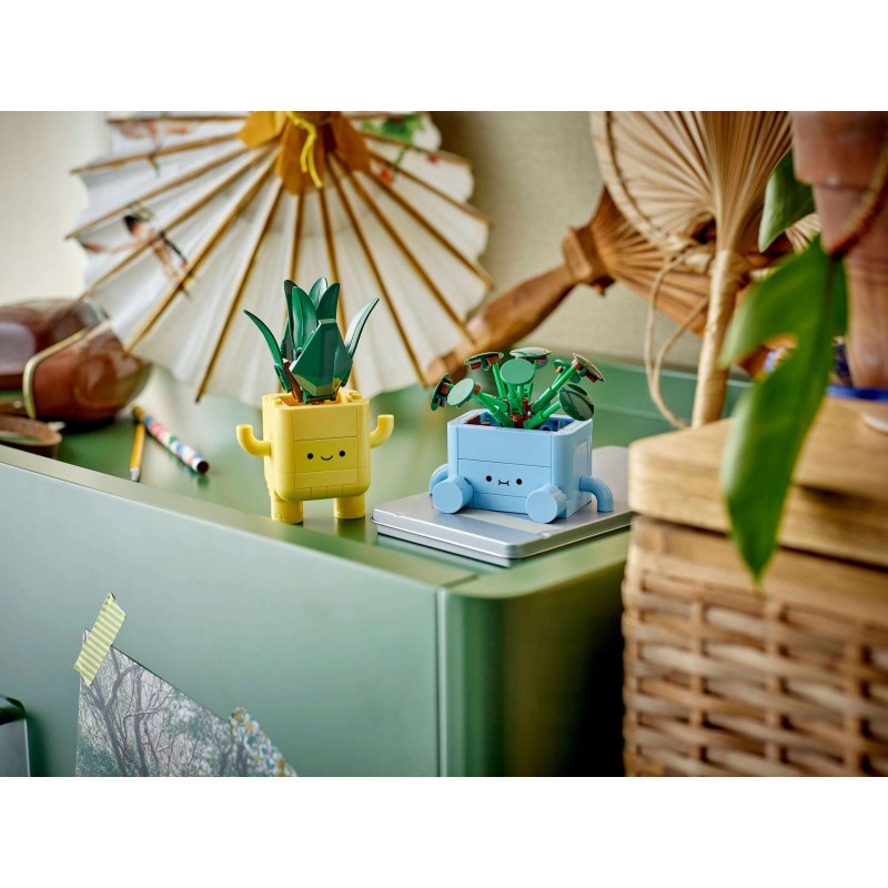 LEGO Botanical Collection 10349 : Petites plantes souriantes