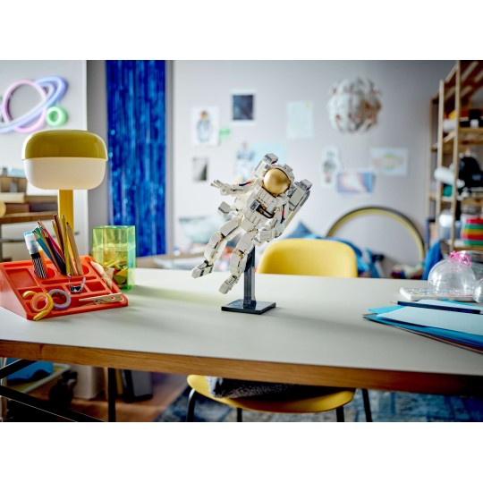 LEGO Creator 31152 : L’astronaute dans l’espace