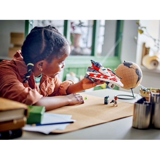 LEGO Star Wars 75388 : Le chasseur stellaire de Jedi Bob