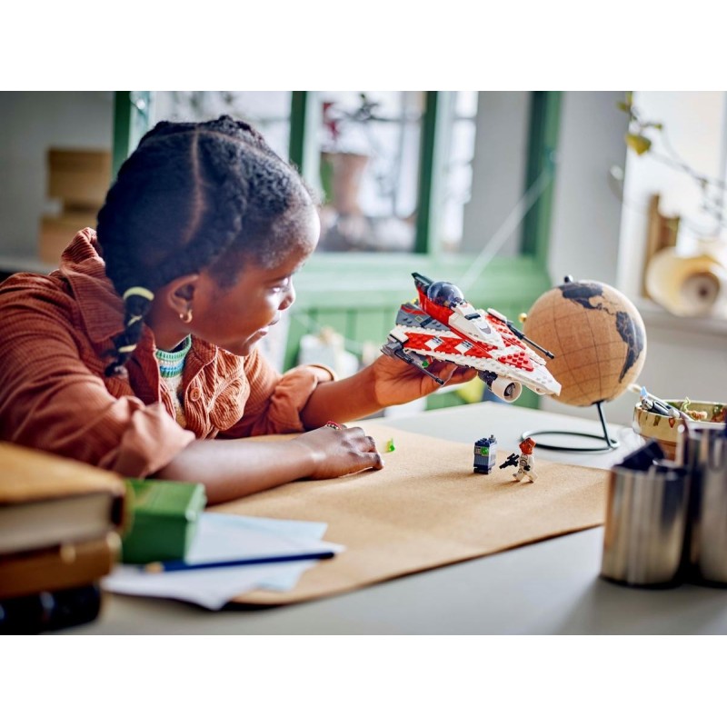 LEGO Star Wars 75388 : Le chasseur stellaire de Jedi Bob