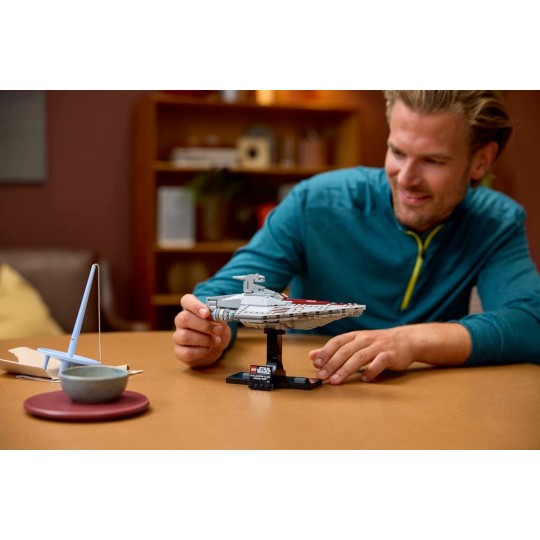 Lego Star Wars 75404 - Le transport d’assaut de classe Acclamator