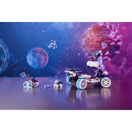 LEGO Technic 42211 : Véhicule lunaire Lunar Outpost