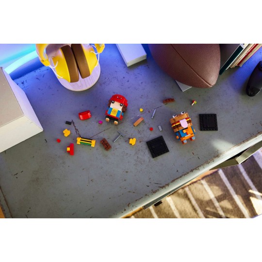 LEGO Fortnite 40910 : Figurines de Boss Burger et Skye