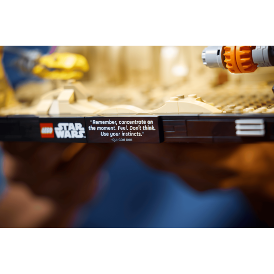 Lego Star Wars 75380 - Diorama de la course de podracers de Mos Espa