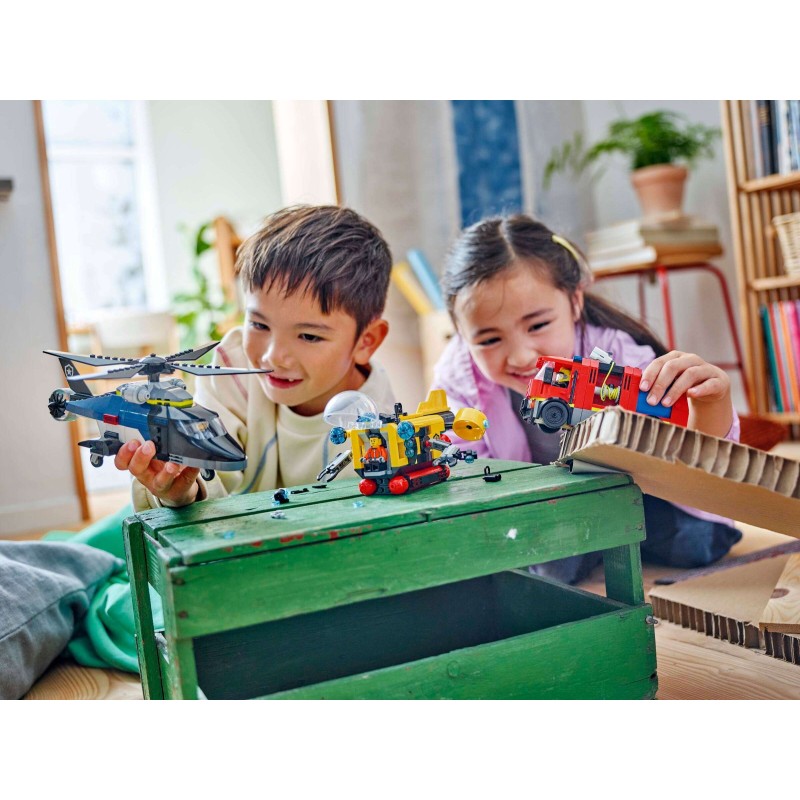 LEGO City 60462 : Hélicoptère, camion de pompiers et sous-marin modulable