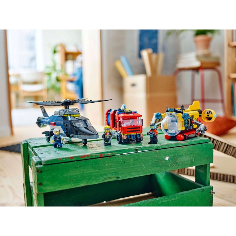 LEGO City 60462 : Hélicoptère, camion de pompiers et sous-marin modulable