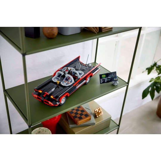 LEGO DC Comics 76328 : Batman : la Batmobile de la série TV classique