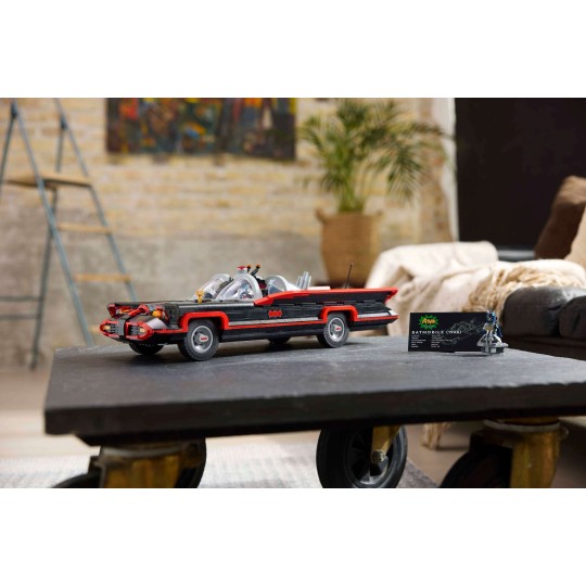 LEGO DC Comics 76328 : Batman : la Batmobile de la série TV classique