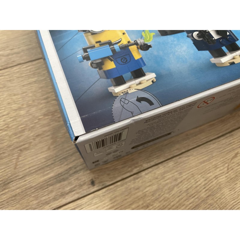LEGO Moi, Moche et Méchant  75582 - Gru et les Minions en briques