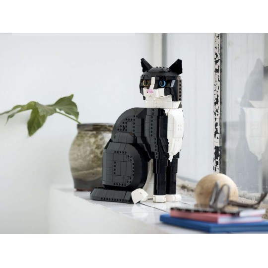 LEGO Ideas 21349 : Le chat bicolore Noir et Blanc. Tuxedo Cat