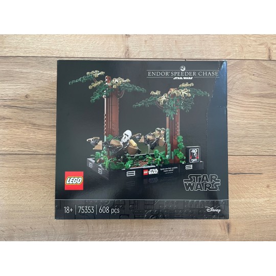 Lego Star Wars 75353 - Diorama de la course-poursuite en speeder sur Endor