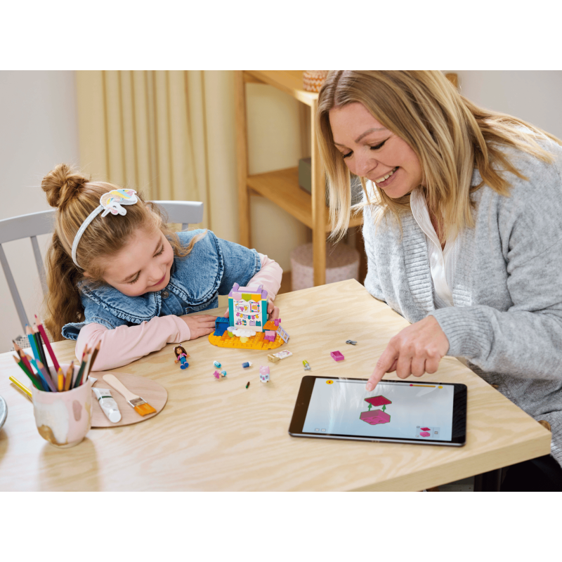 LEGO Gabby's Dollhouse 10795 : Bricolage avec Bébé