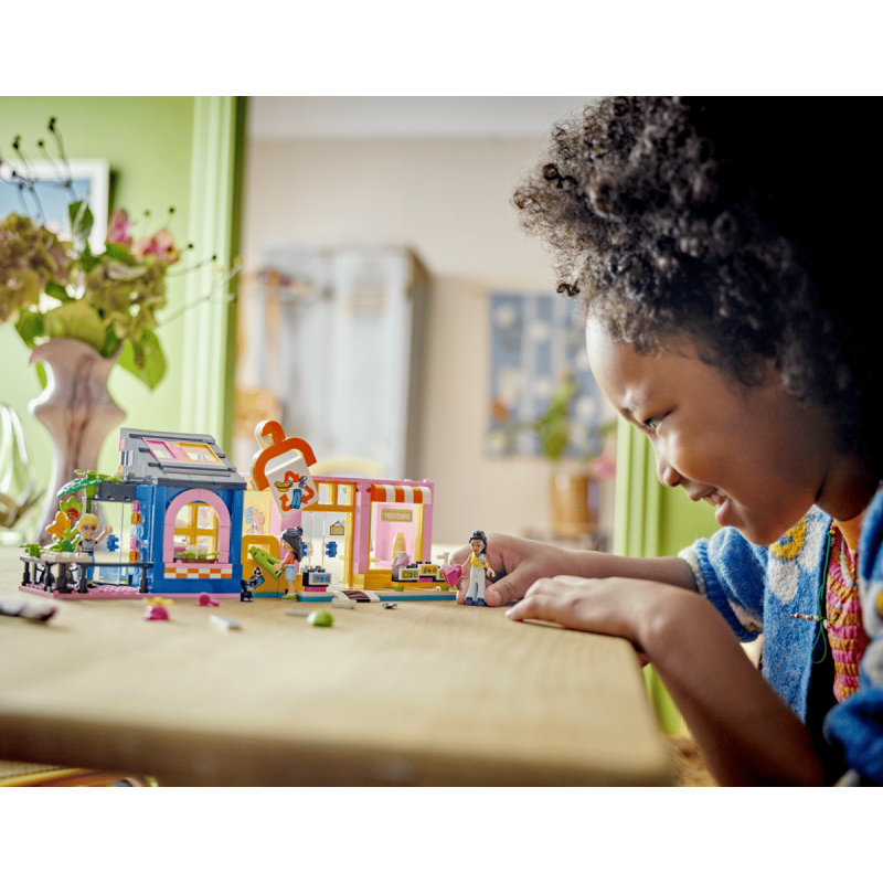 LEGO Friends 42614 : La boutique de vêtements vintage