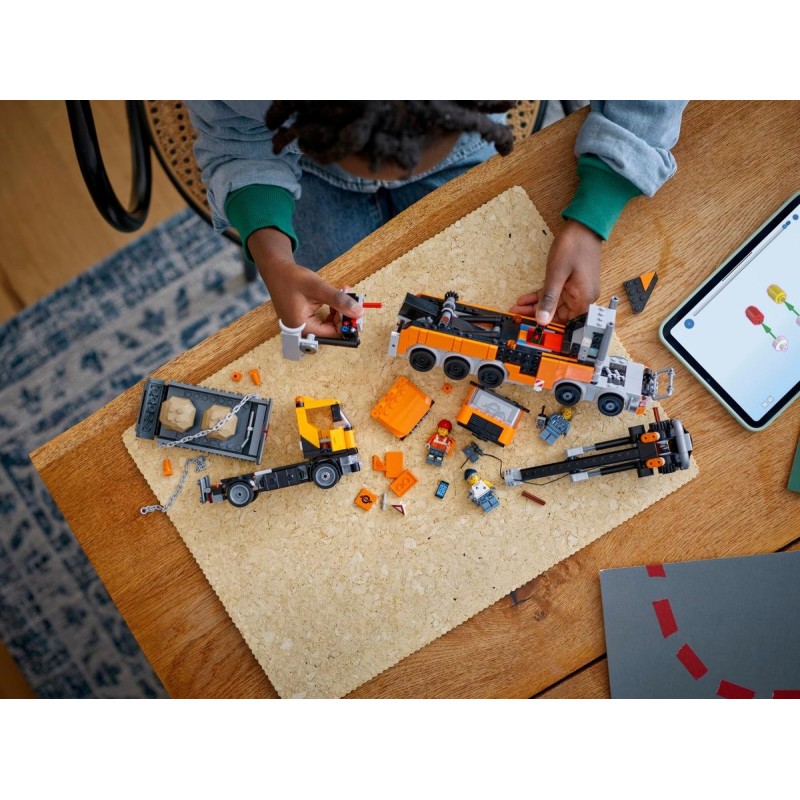 LEGO City 60467 : Le remorqueur avec grue pour poids lourd