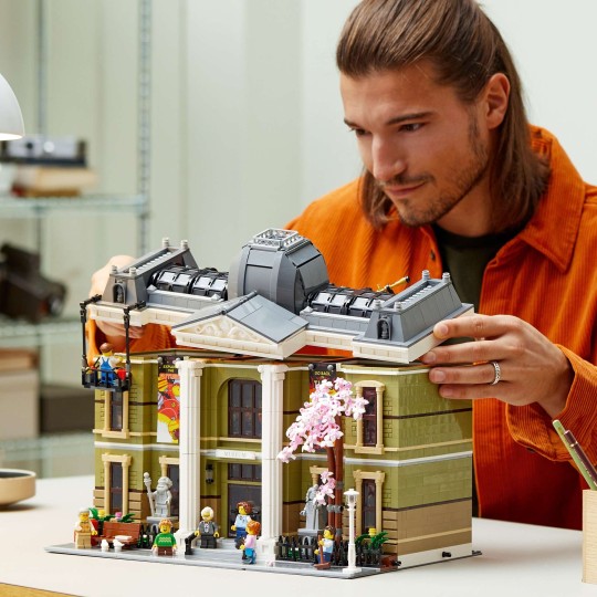 LEGO Icons 10326 : Le Muséum d’Histoire naturelle (Modular)