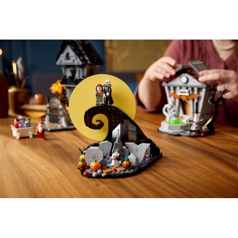 LEGO Ideas 21351 : L'Étrange Noël de Monsieur Jack - Disney Tim Burton