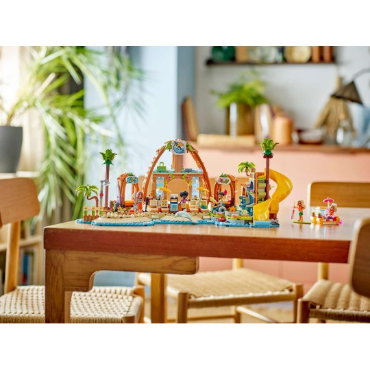 LEGO Friends 42673 : Vacances à l’hôtel de la plage