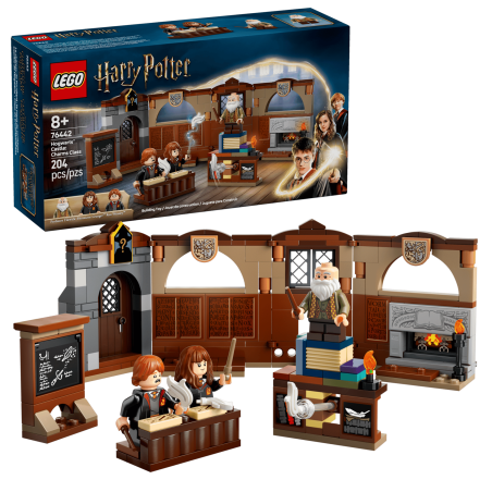LEGO Harry Potter 76442 : Le château de Poudlard : le cours de sortilèges