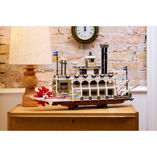 LEGO Ideas 21356 : Le bateau à vapeur du Mississippi