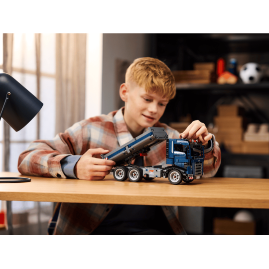 LEGO Technic 42203 – Camion benne | GoldenBrick