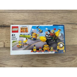 LEGO Moi, Moche et Méchant 75580 : Les Minions et la voiture-banane