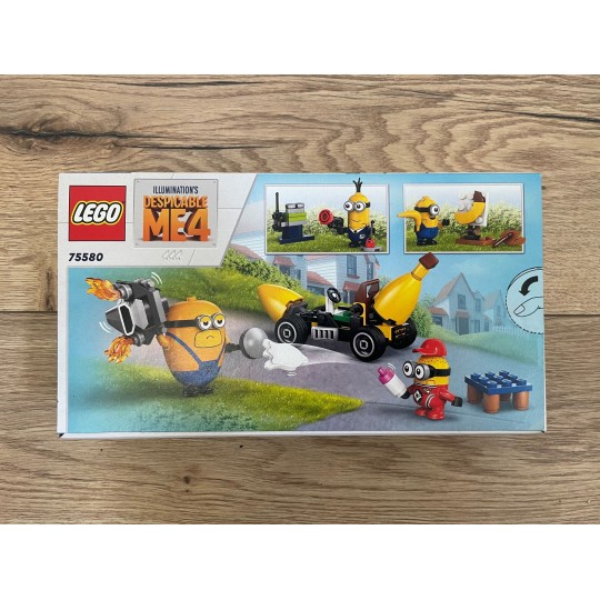 LEGO Moi, Moche et Méchant 75580 : Les Minions et la voiture-banane