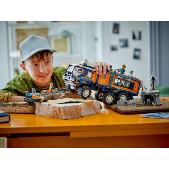 LEGO City 60471 : Le camion scientifique des explorateurs en Arctique