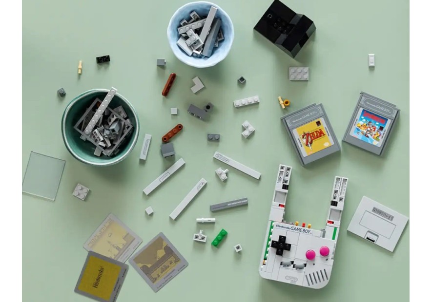 LEGO 72046 Game Boy : Quand la Nostalgie Rencontre les Briques